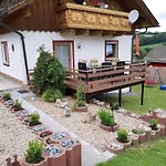 Waldesruh * Lam